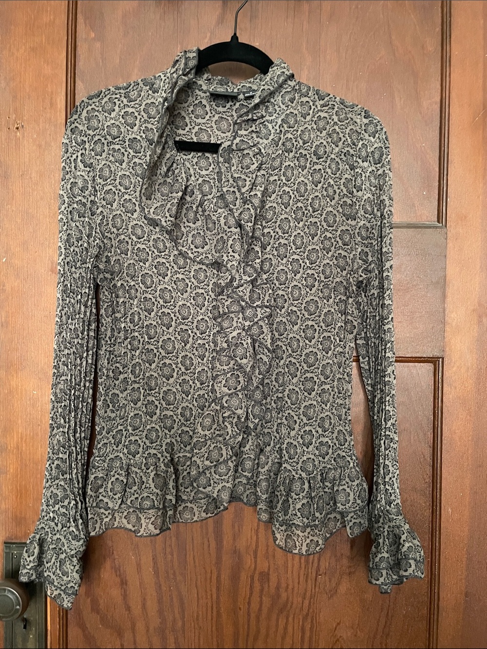 Tribal sheer ruffled top size 8